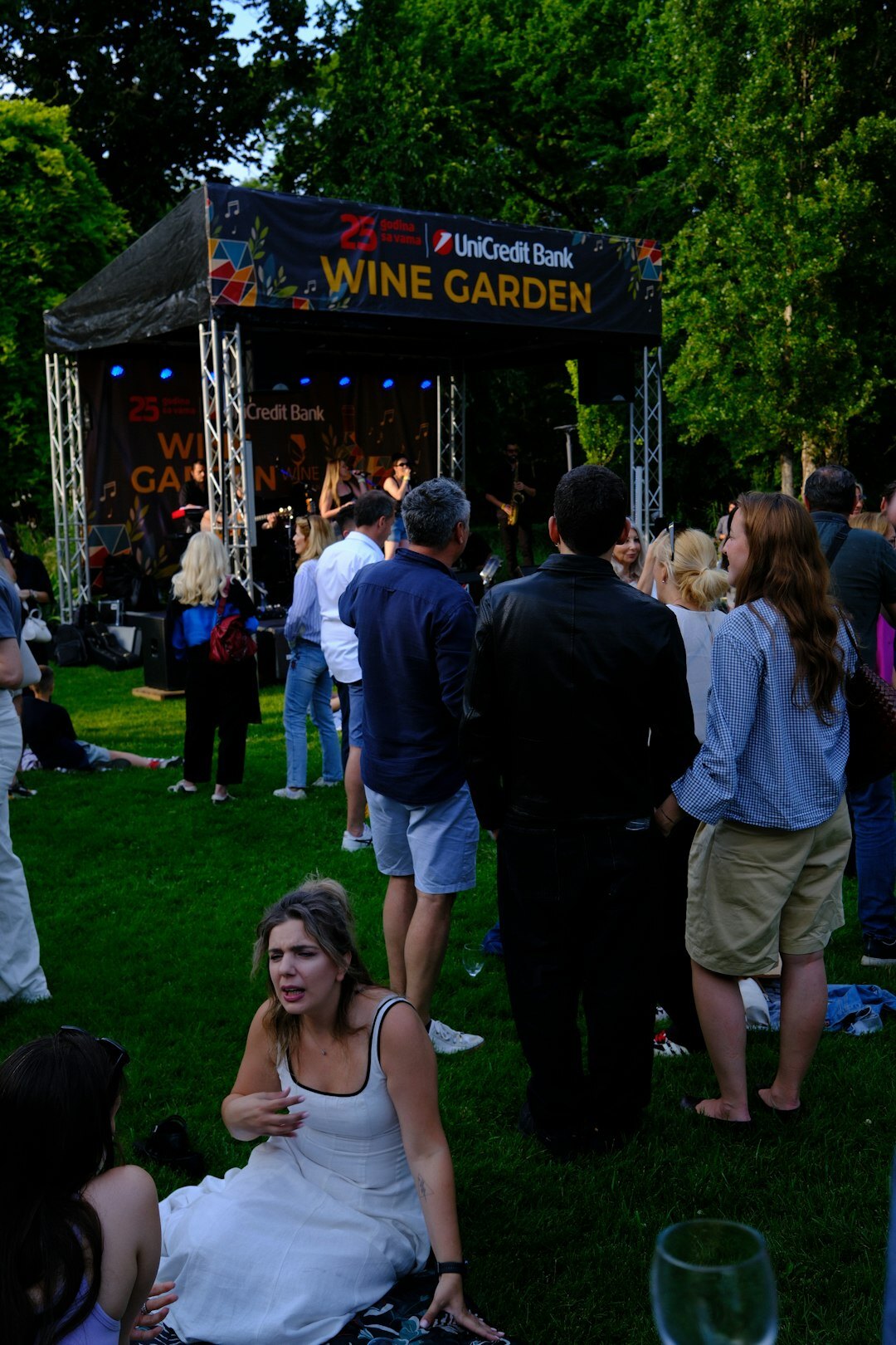 celebrity garden outdoor